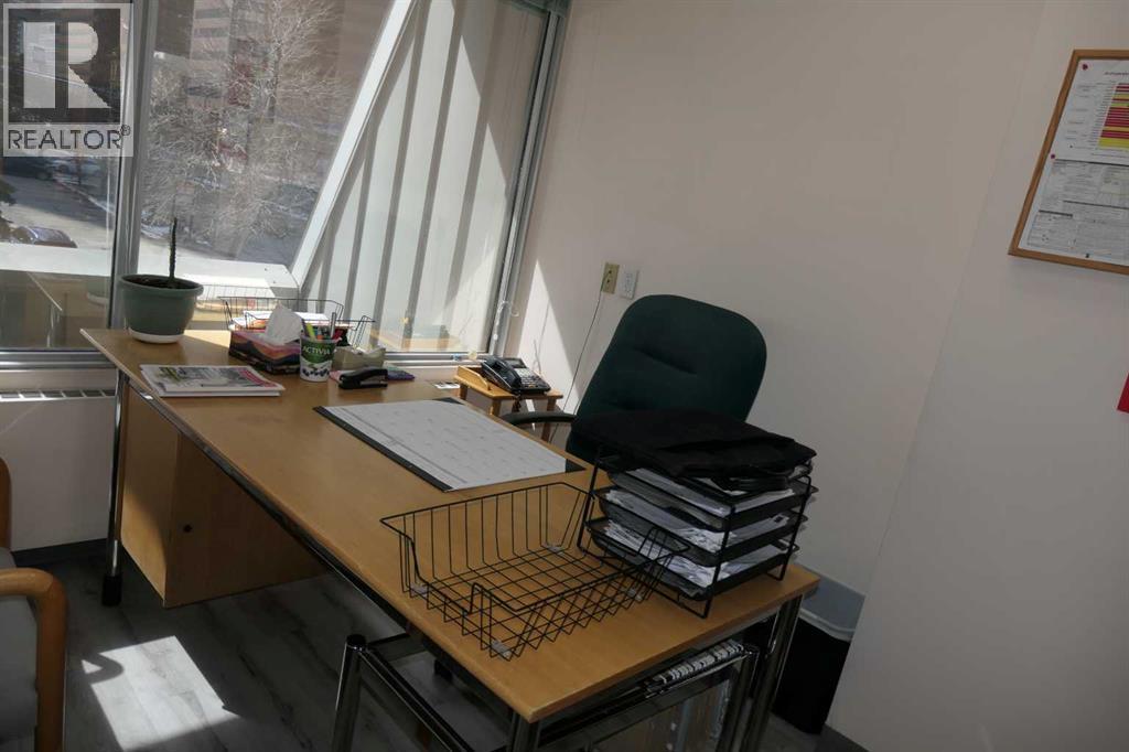 219, 328 Centre Street Se, Calgary, Alberta  T2G 4X6 - Photo 14 - A2305793