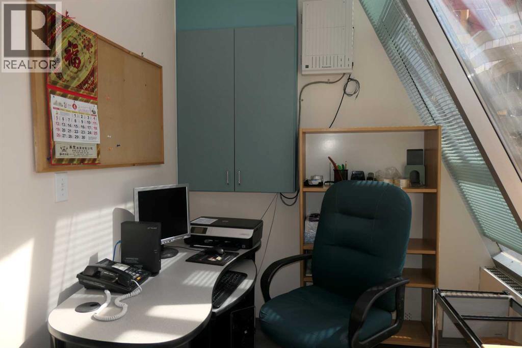 219, 328 Centre Street Se, Calgary, Alberta  T2G 4X6 - Photo 17 - A2305793