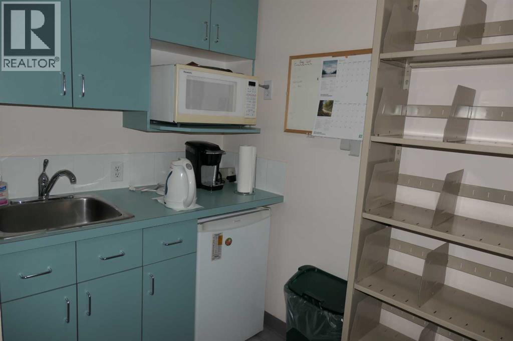 219, 328 Centre Street Se, Calgary, Alberta  T2G 4X6 - Photo 5 - A2305793