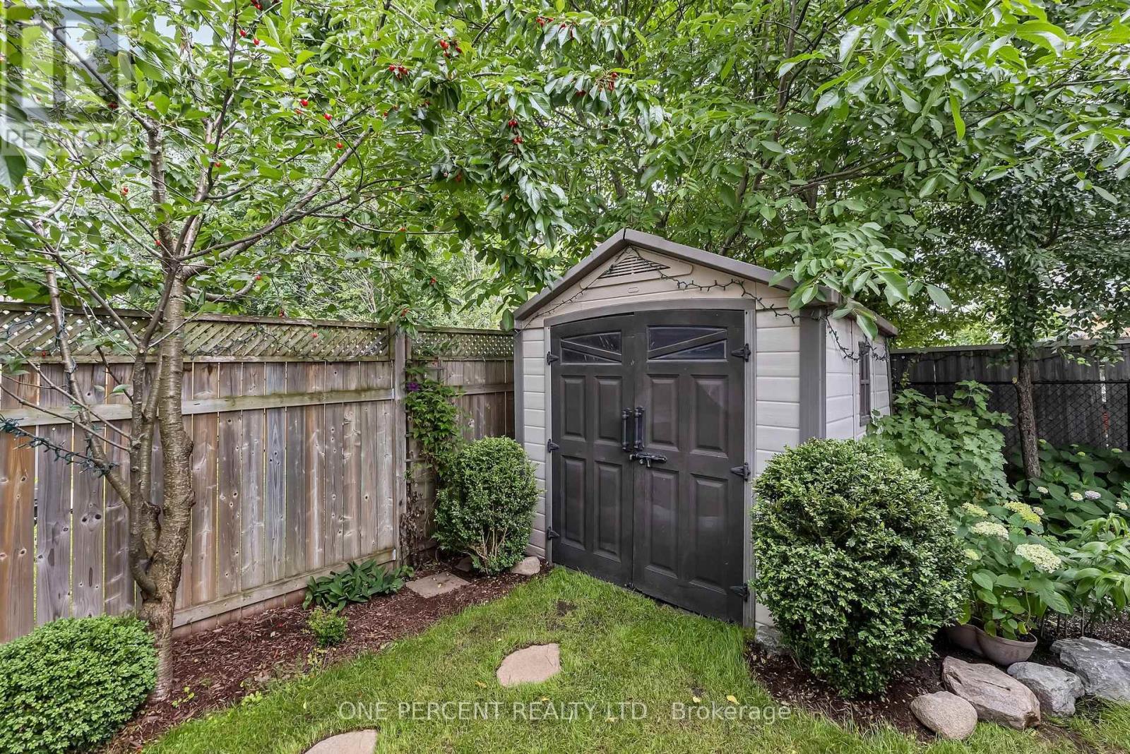 411 Cache Bay Crescent, Ottawa, Ontario  K1T 4H3 - Photo 46 - X12908148