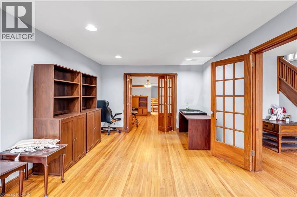 81 Sterling Street, Hamilton, Ontario  L8S 4J1 - Photo 8 - 40824903