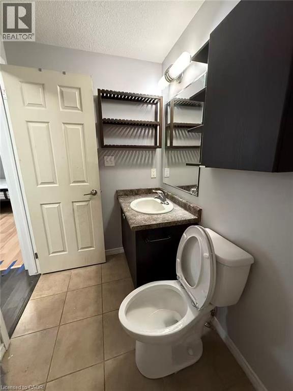 931 Glasgow Street Unit# 34d, Kitchener, Ontario  N2N 0B5 - Photo 8 - 40824894