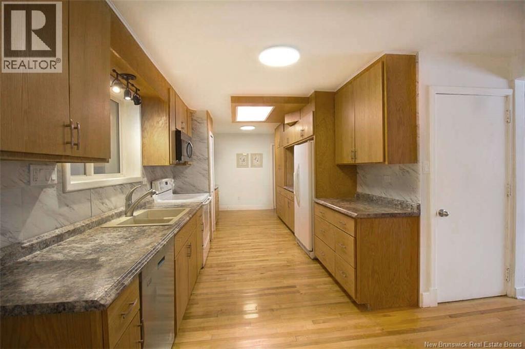 6 8 Harbour Street, Newcastle Creek, New Brunswick  E4B 2K5 - Photo 2 - NB118176