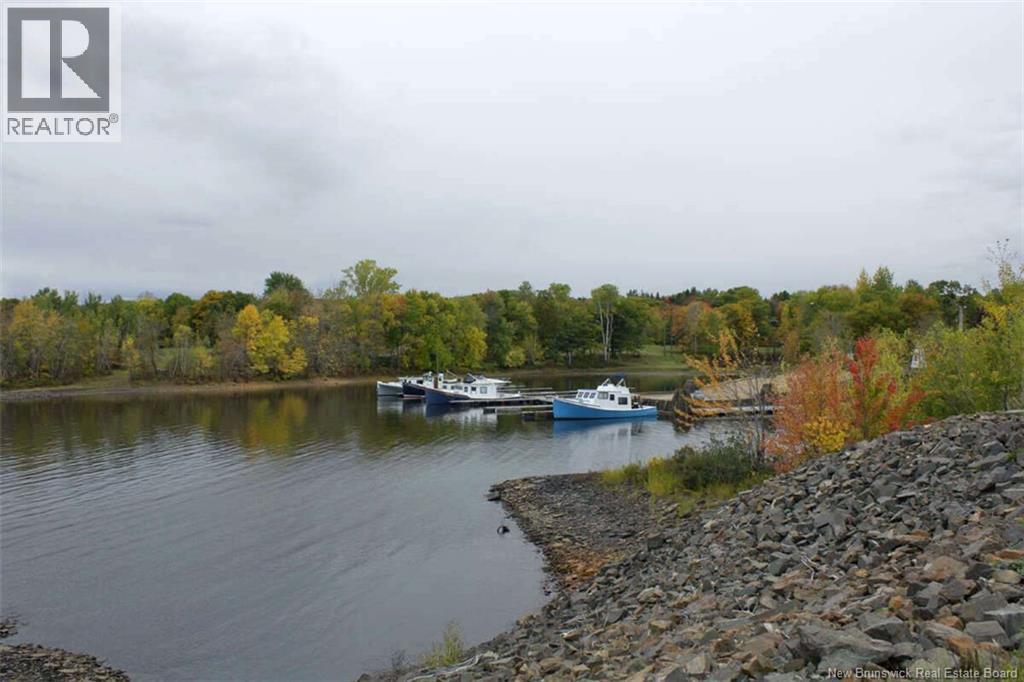 6 8 Harbour Street, Newcastle Creek, New Brunswick  E4B 2K5 - Photo 3 - NB118176