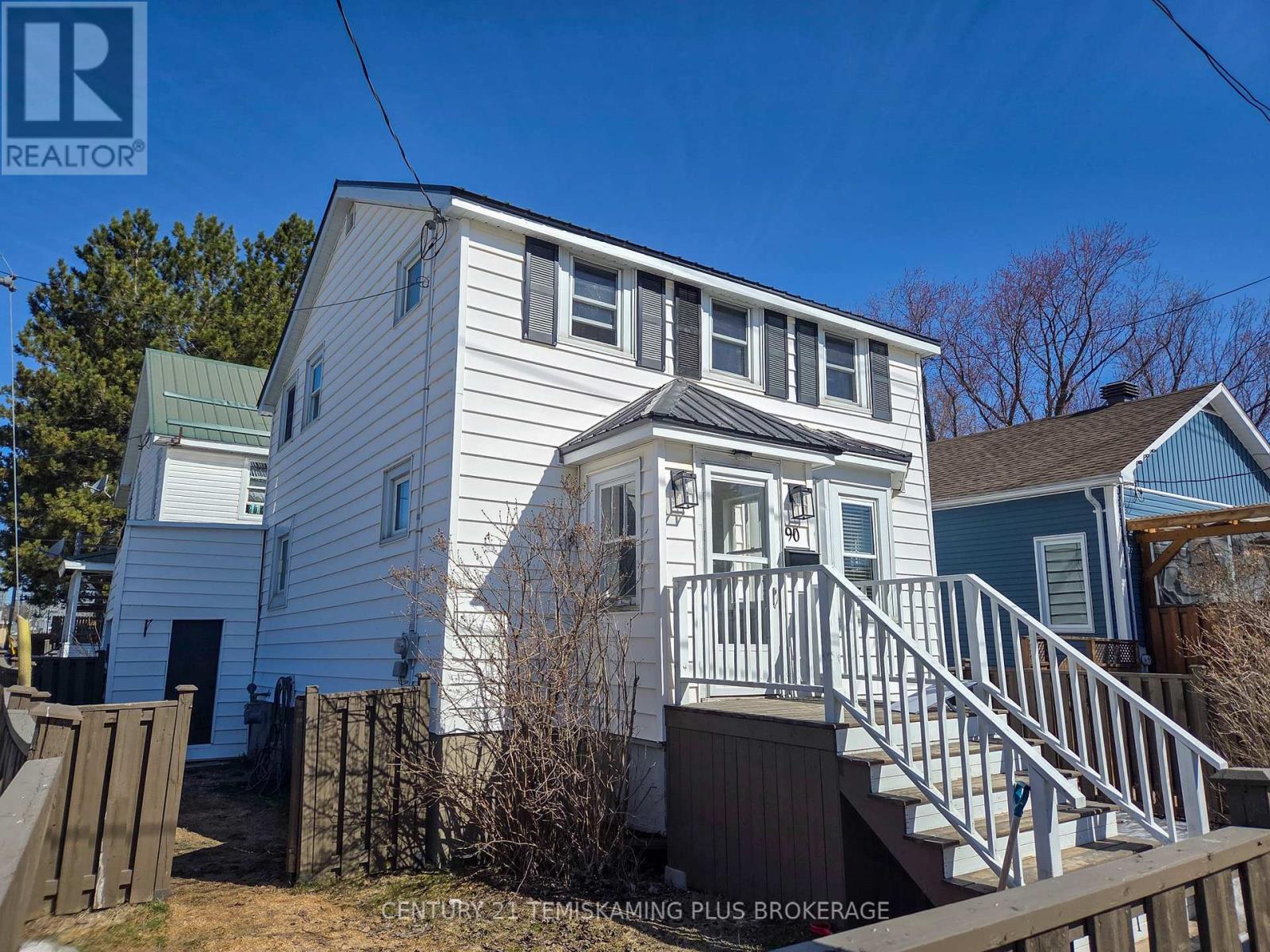 90 Tower Street, Kirkland Lake, Ontario  P2N 1P6 - Photo 2 - T13052942