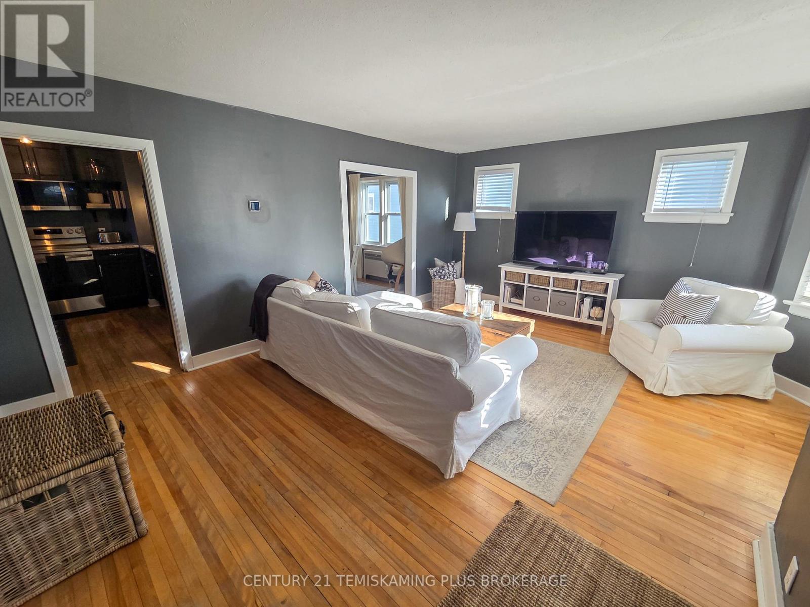 90 Tower Street, Kirkland Lake, Ontario  P2N 1P6 - Photo 3 - T13052942