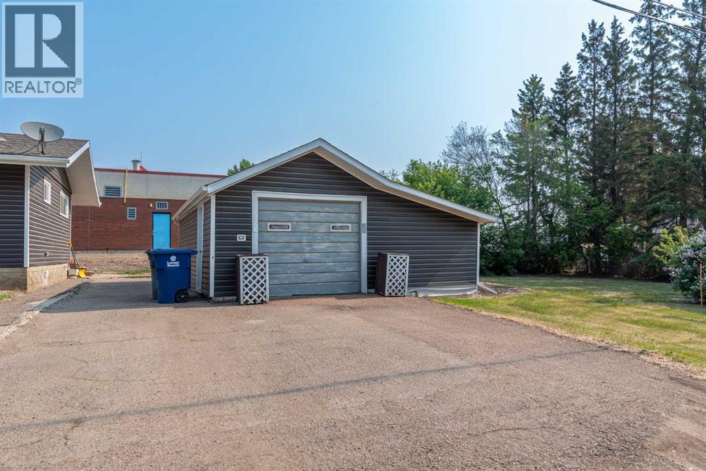 302 2 Avenue E, Maidstone, Saskatchewan  S0M 1M0 - Photo 22 - A2227005