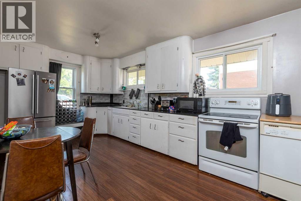 302 2 Avenue E, Maidstone, Saskatchewan  S0M 1M0 - Photo 5 - A2227005