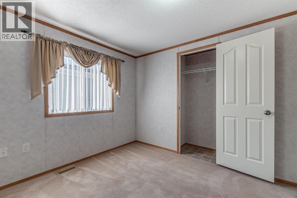 20 Oxford Lane Sw, Medicine Hat, Alberta  T1A 8W4 - Photo 33 - A2305831