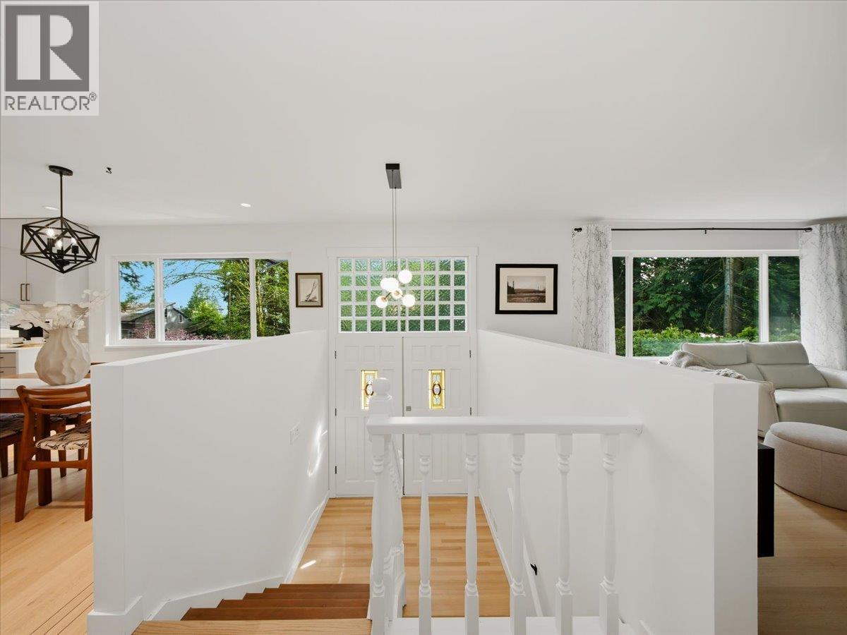 1392 Chamberlain Drive, North Vancouver, British Columbia  V7K 1P6 - Photo 19 - R3114257