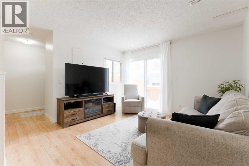 23, 420 Grier Avenue Ne, Calgary, Alberta  T2K 5X6 - Photo 2 - A2297557