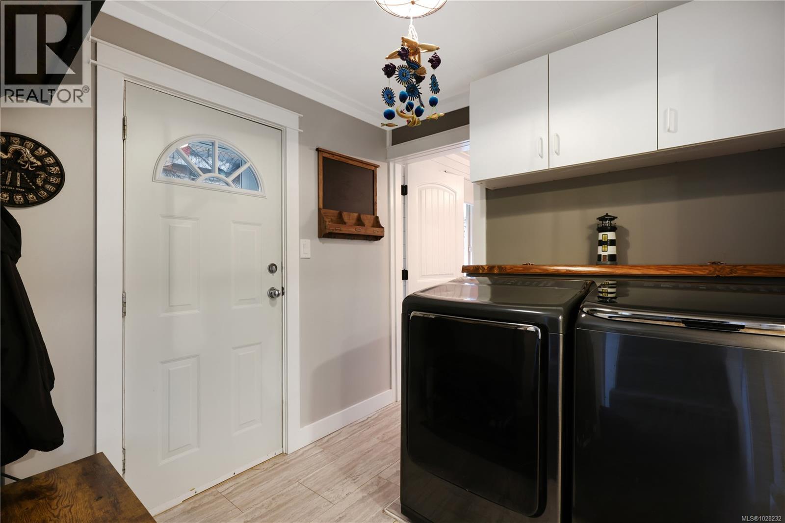 542 Thulin St, Campbell River, British Columbia  V9W 2L1 - Photo 26 - 1028232