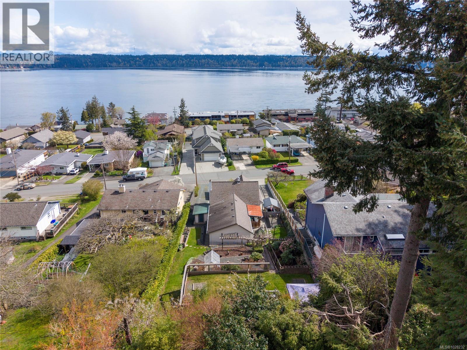 542 Thulin St, Campbell River, British Columbia  V9W 2L1 - Photo 35 - 1028232