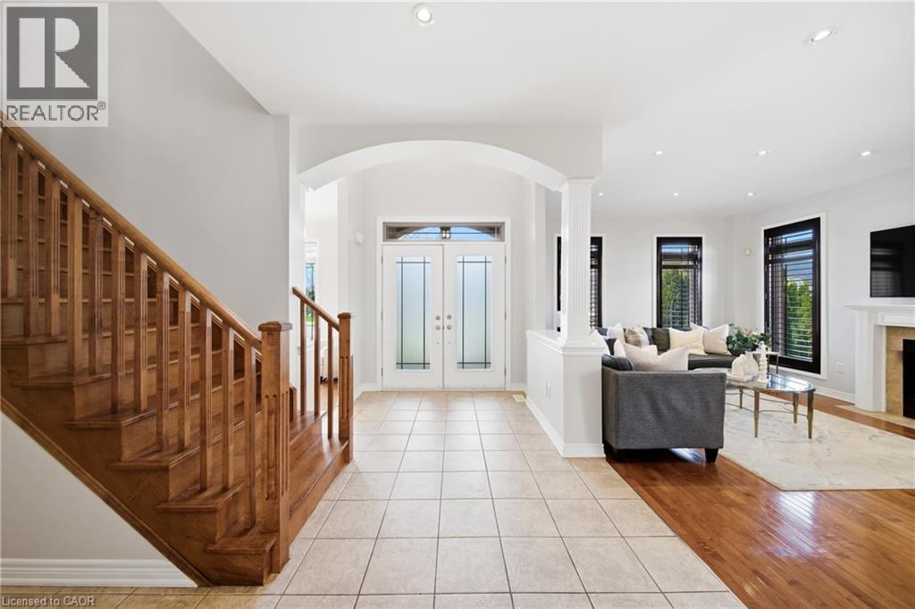 189 Cloverleaf Drive, Ancaster, Ontario  L9K 1T4 - Photo 8 - 40824393