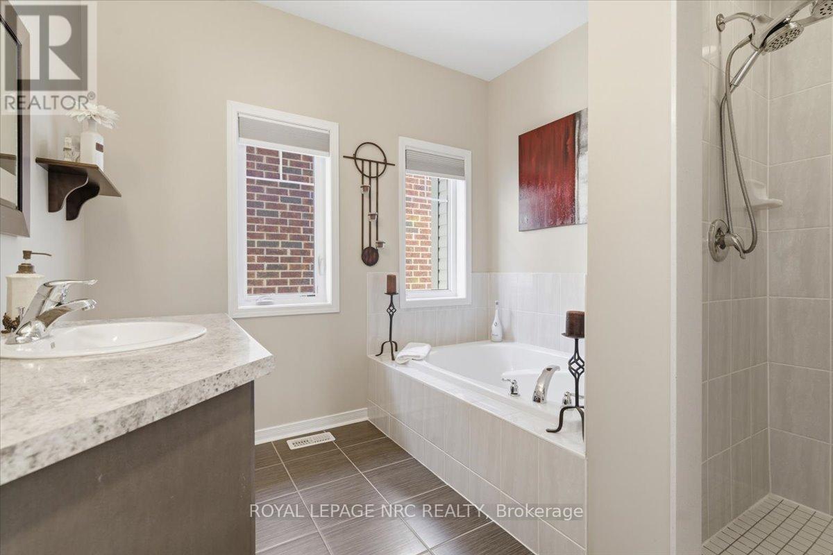 180 Milligan Street, Clarington, Ontario  L1B 0B9 - Photo 15 - E13052818