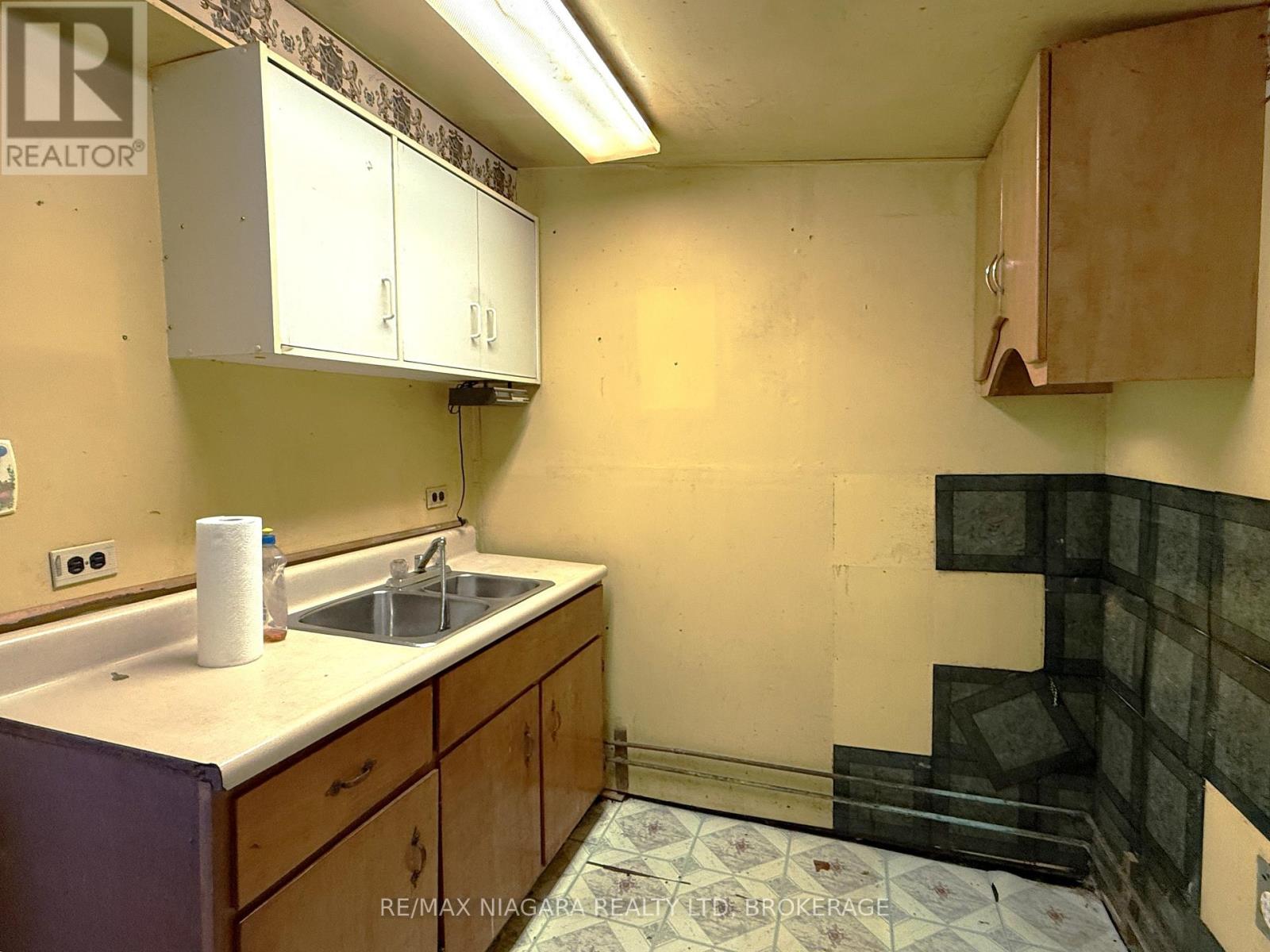 1891 Garrison Road, Fort Erie, Ontario  L2A 5M4 - Photo 12 - X13052830