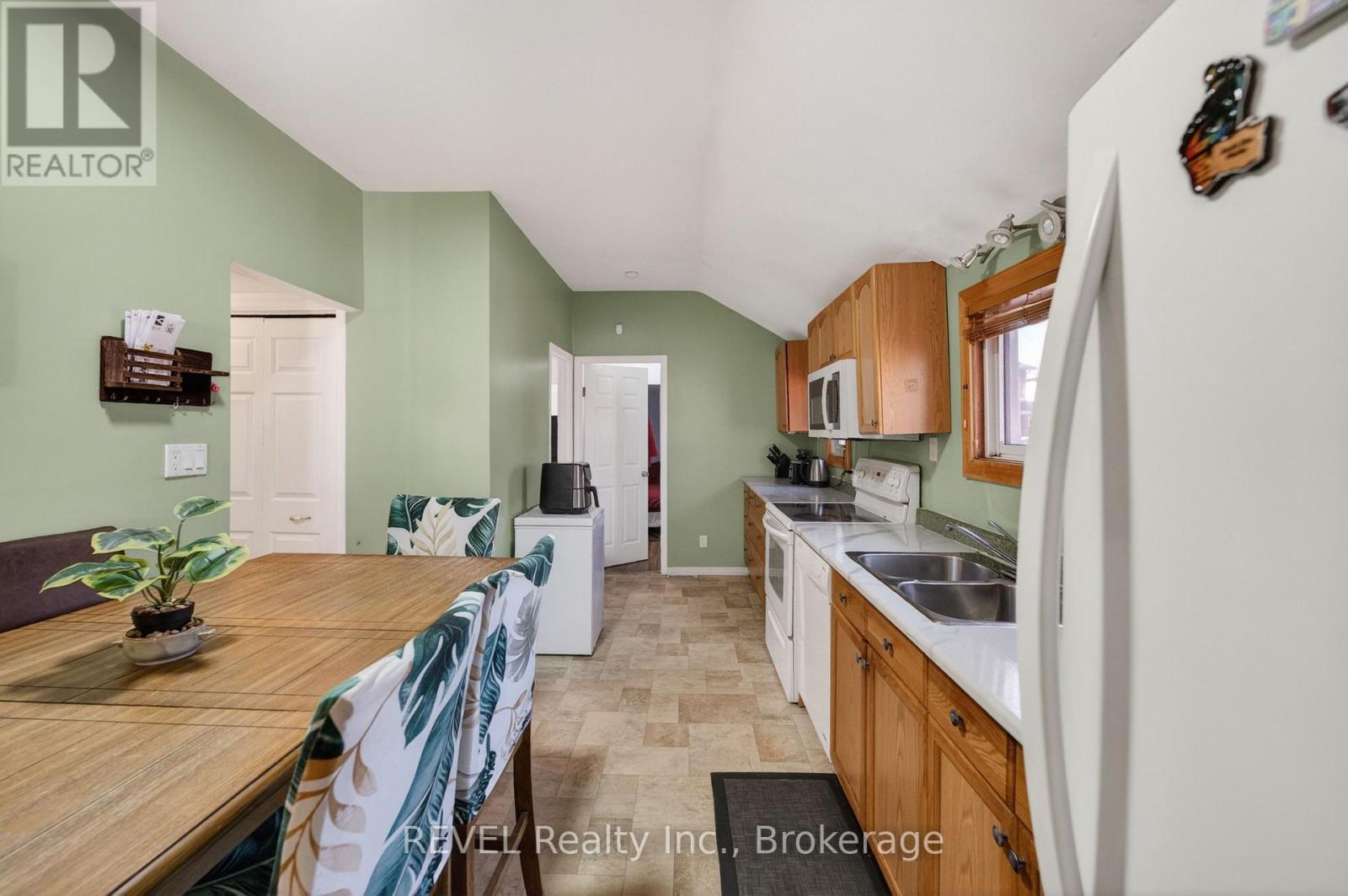 6251 Ash Street, Niagara Falls, Ontario  L2G 2H4 - Photo 10 - X13052868