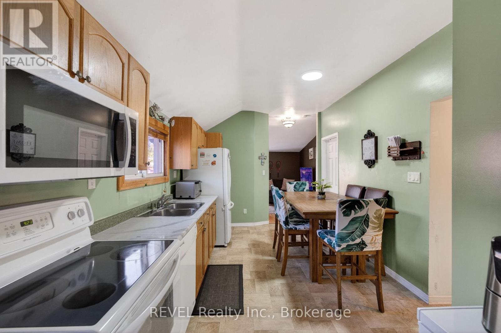 6251 Ash Street, Niagara Falls, Ontario  L2G 2H4 - Photo 7 - X13052868