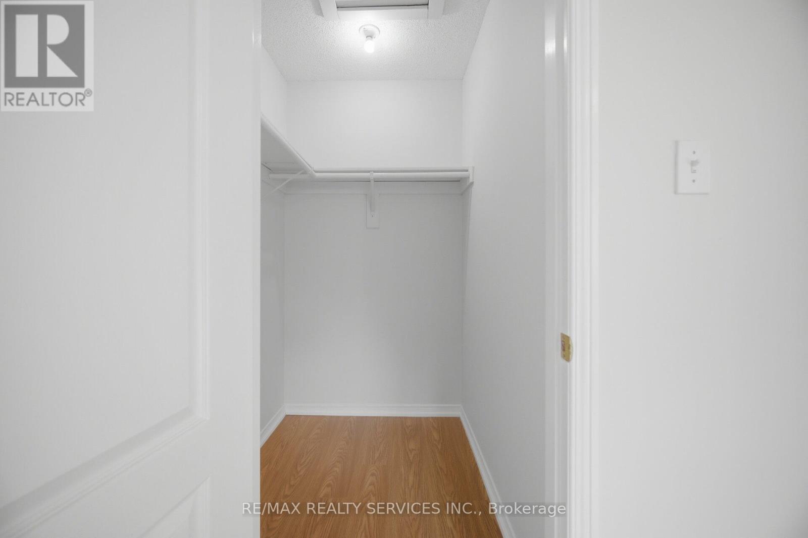 45 Monaco Court, Brampton, Ontario  L7A 1X4 - Photo 24 - W13052634