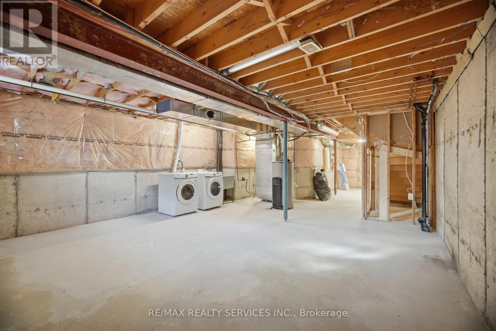 45 Monaco Court, Brampton, Ontario  L7A 1X4 - Photo 32 - W13052634