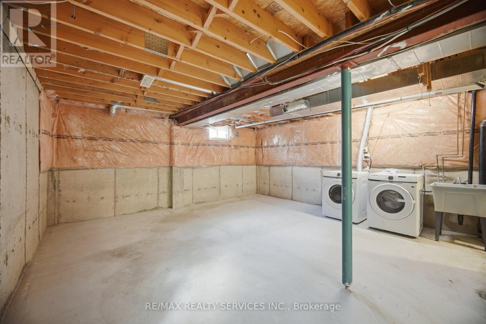 45 Monaco Court, Brampton, Ontario  L7A 1X4 - Photo 34 - W13052634