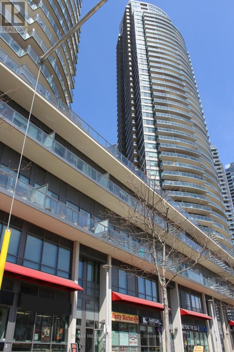 104 - 2240 Lakeshore Boulevard W, Toronto, Ontario  M8V 0B1 - Photo 4 - W13052674