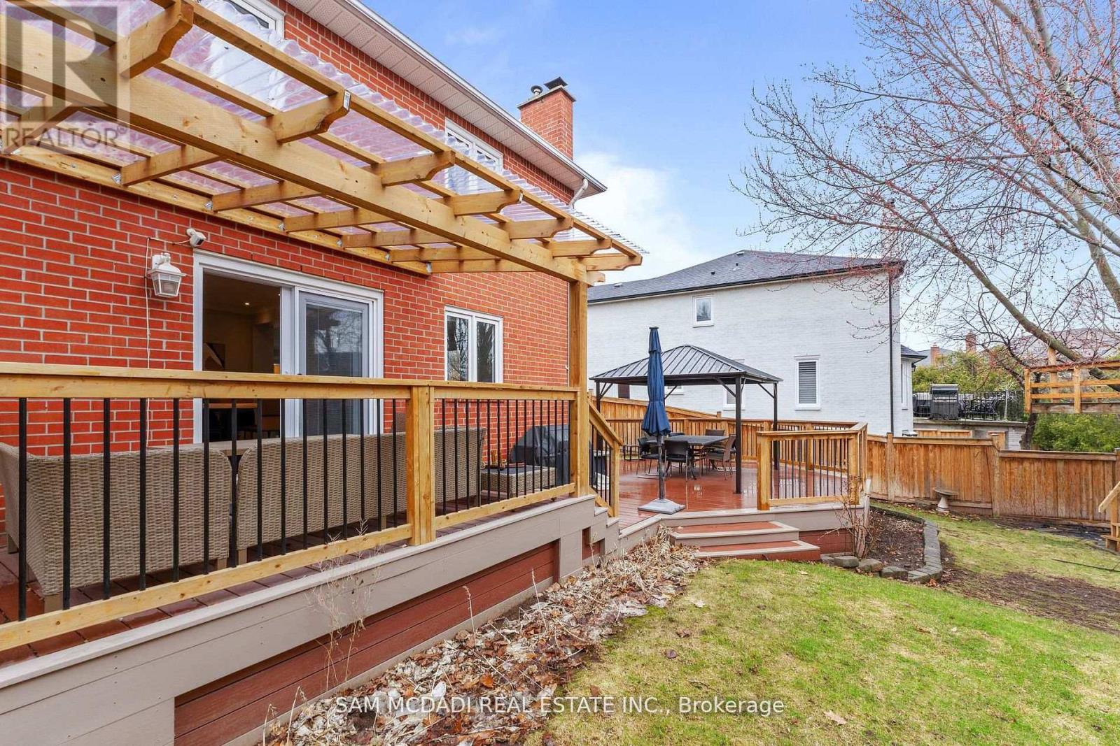 4025 Rolling Valley Drive, Mississauga, Ontario  L5L 5P3 - Photo 37 - W13052730