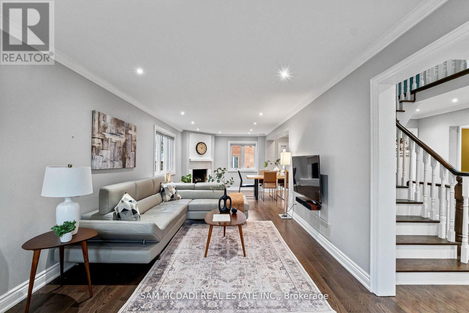 4025 Rolling Valley Drive, Mississauga, Ontario  L5L 5P3 - Photo 8 - W13052730