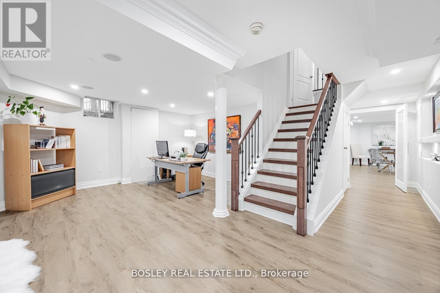 6358 Lisgar Drive, Mississauga, Ontario  L5N 7W1 - Photo 29 - W13052742