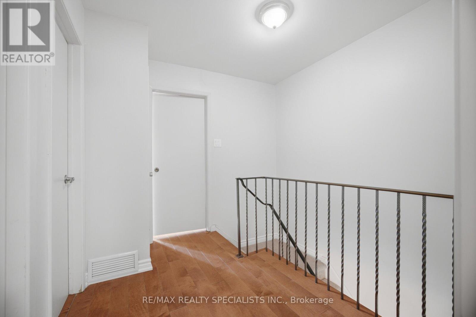 106 - 701 Burnhamthorpe Road, Toronto, Ontario  M9C 2Z6 - Photo 30 - W13020800