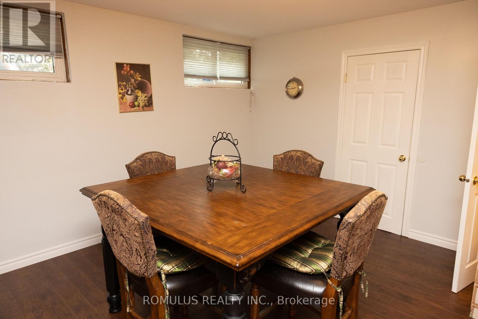 28 Eldorado Court, Toronto, Ontario  M3J 1X1 - Photo 28 - W12969134