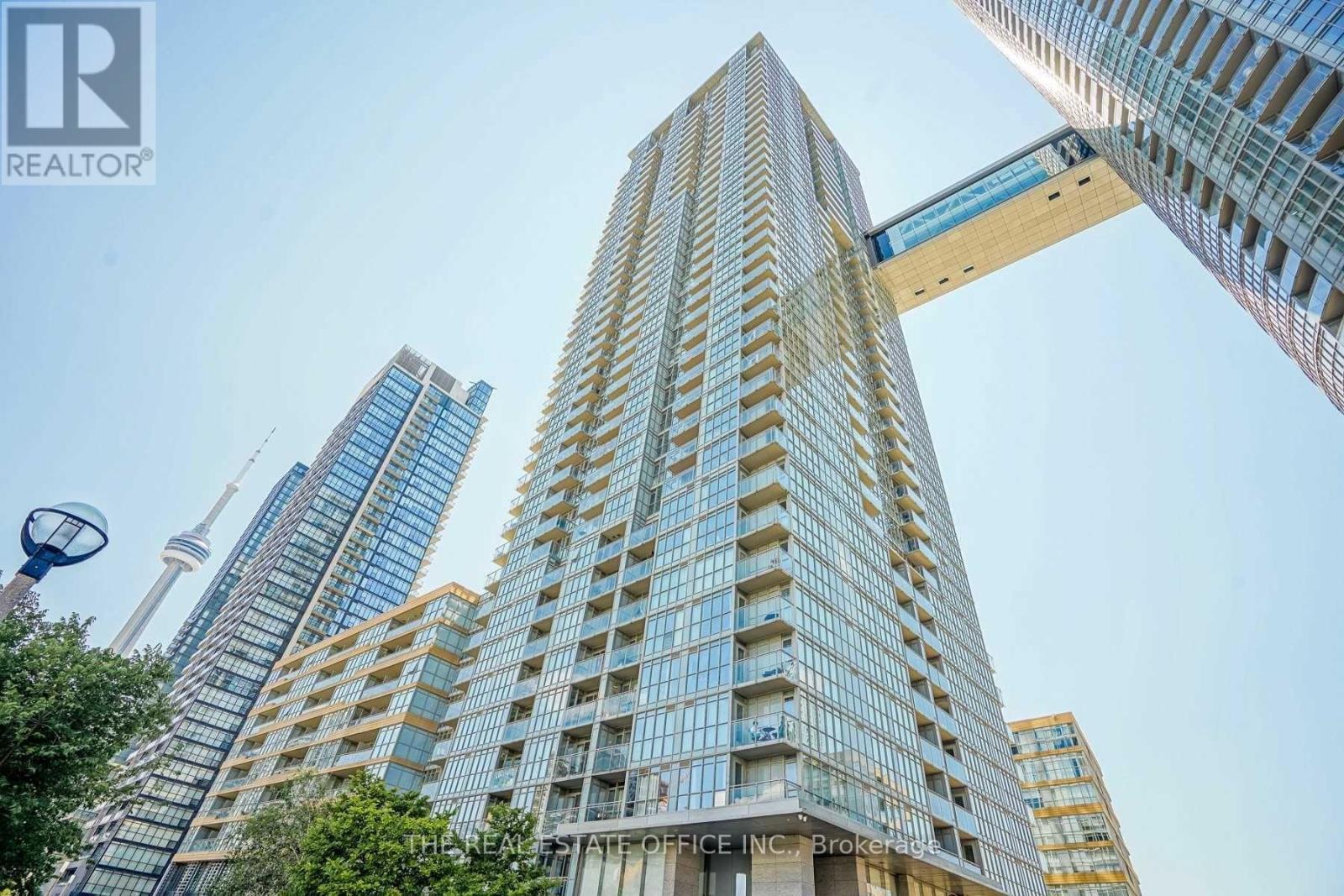 1103 - 15 ICEBOAT TERRACE, Toronto, Ontario