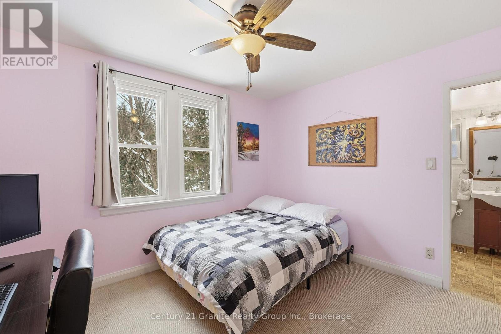 101 Victoria Street, Dysart Et Al, Ontario  K0M 1S0 - Photo 17 - X12784224