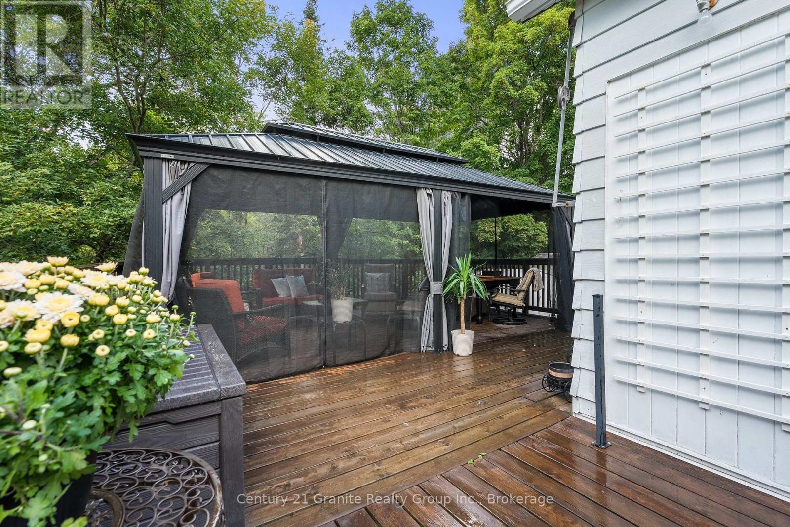 101 Victoria Street, Dysart Et Al, Ontario  K0M 1S0 - Photo 31 - X12784224