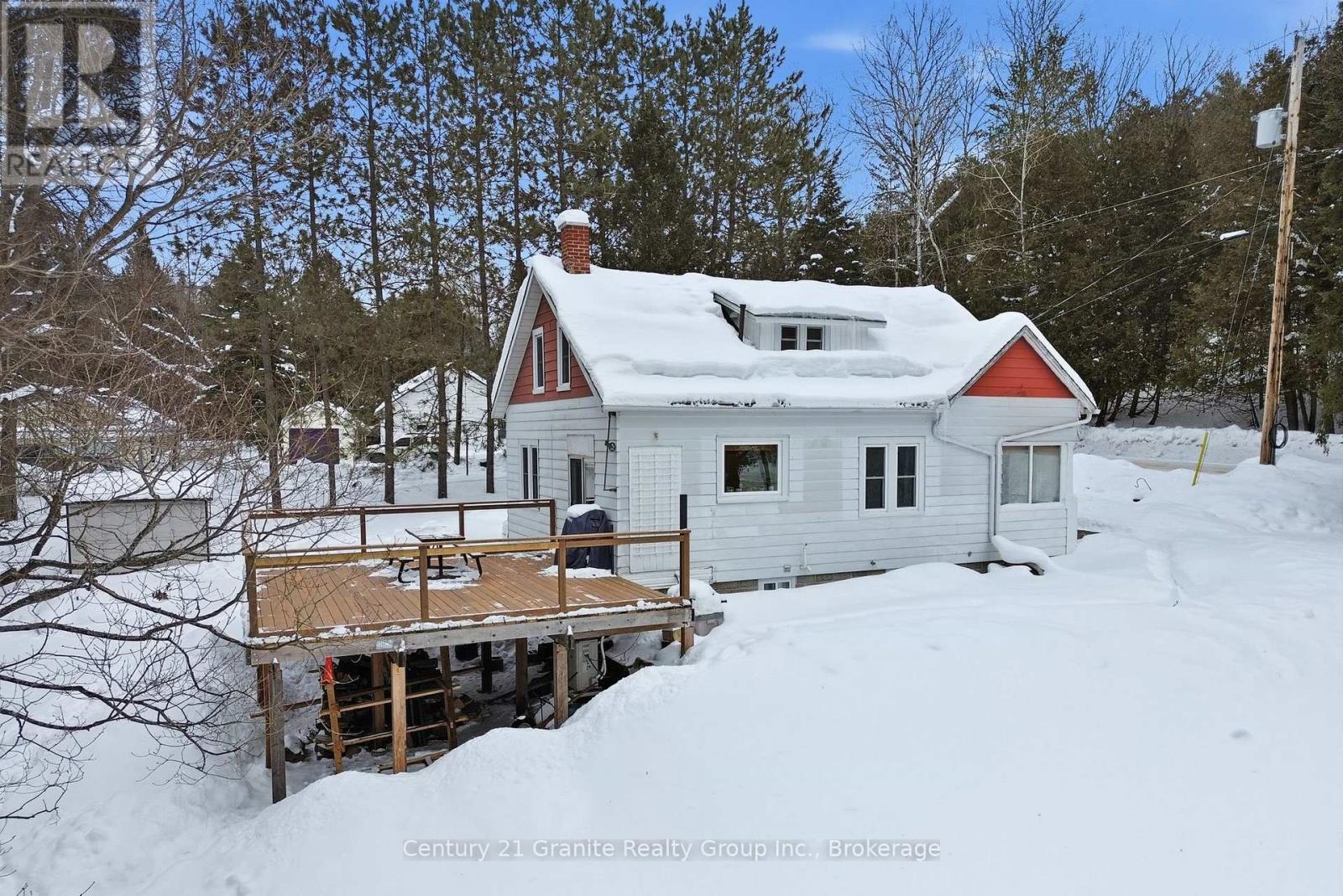 101 Victoria Street, Dysart Et Al, Ontario  K0M 1S0 - Photo 35 - X12784224