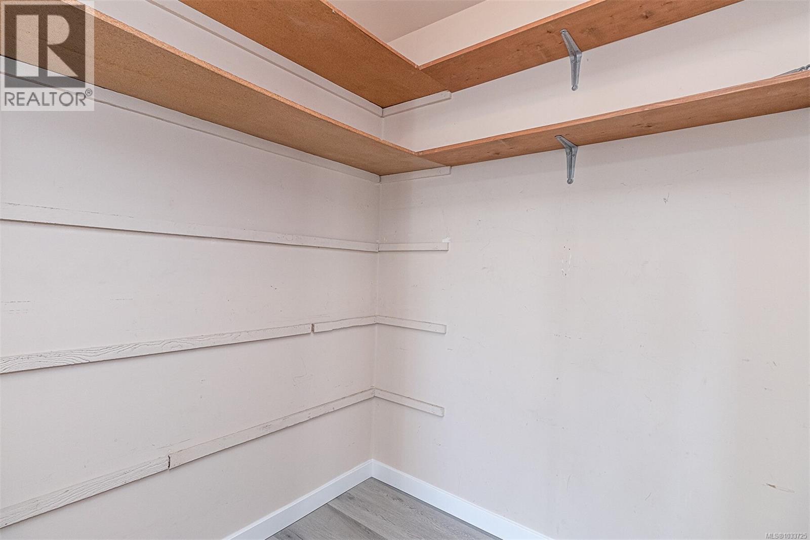 926 Market St, Victoria, British Columbia  V8T 2E9 - Photo 22 - 1033725