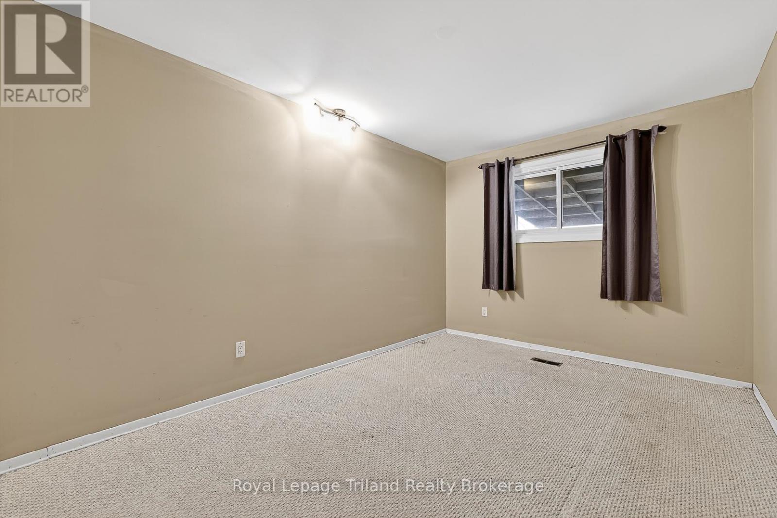 159 Dover Street, Woodstock, Ontario  N4S 3M2 - Photo 11 - X13053066