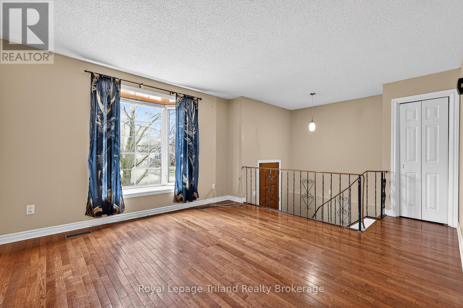 159 Dover Street, Woodstock, Ontario  N4S 3M2 - Photo 4 - X13053066