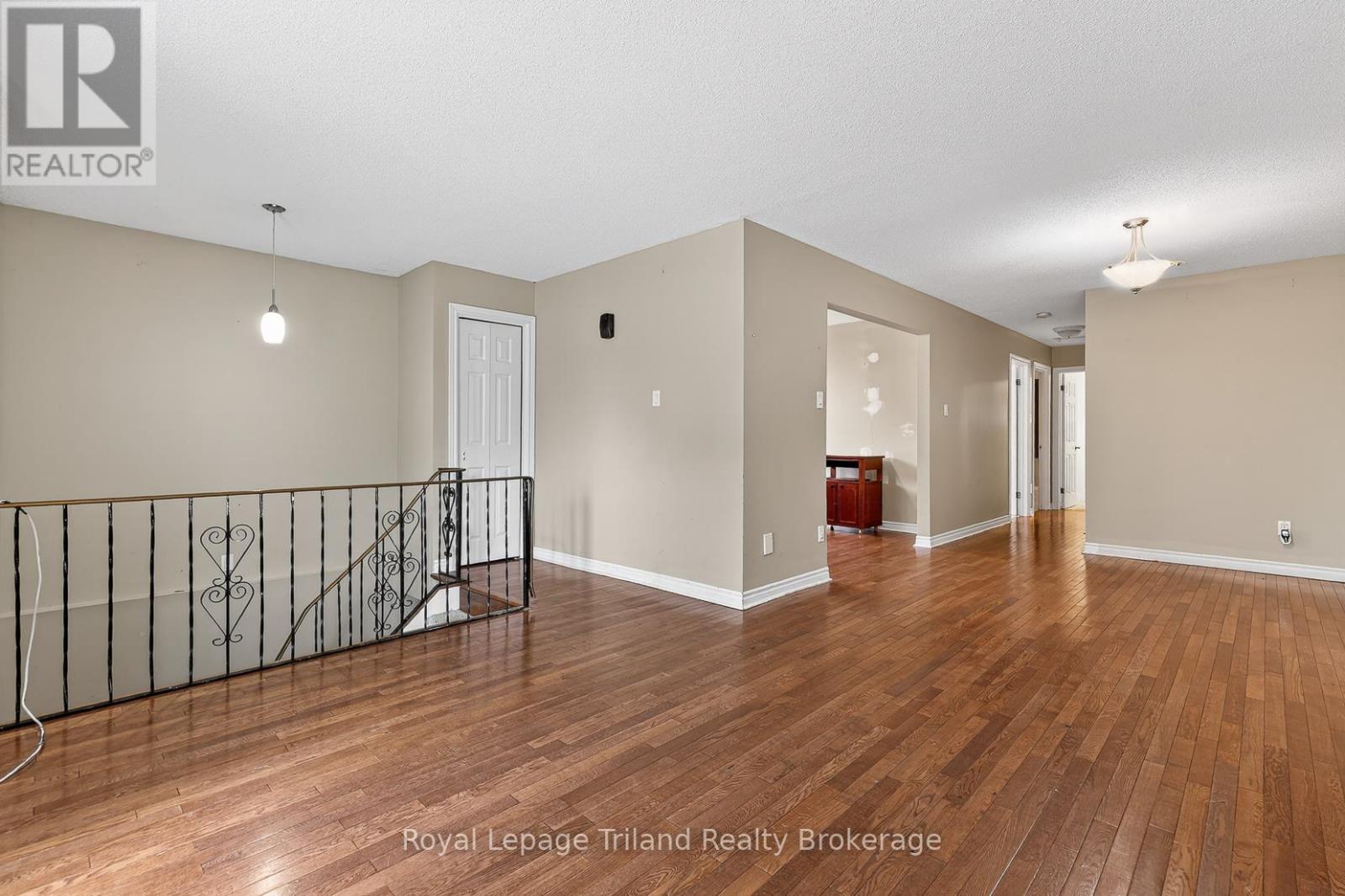 159 Dover Street, Woodstock, Ontario  N4S 3M2 - Photo 5 - X13053066