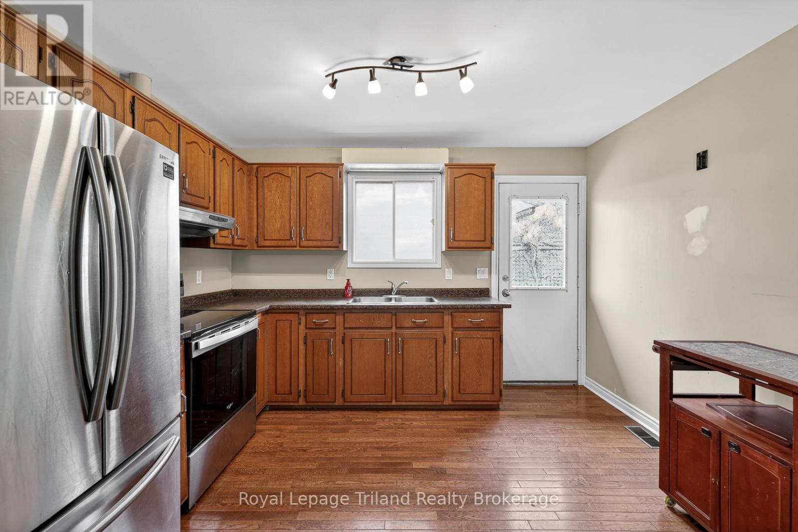 159 Dover Street, Woodstock, Ontario  N4S 3M2 - Photo 6 - X13053066