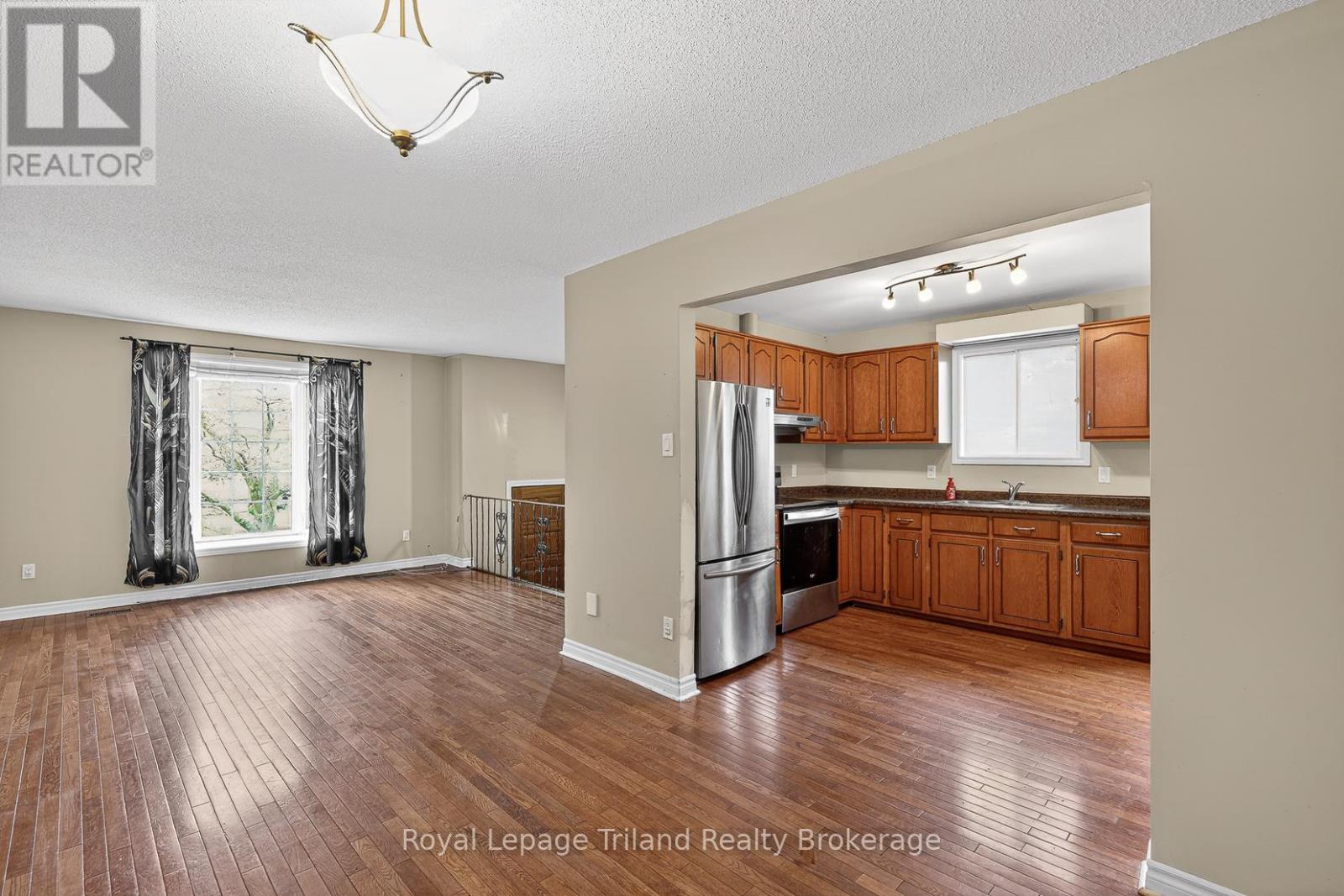 159 Dover Street, Woodstock, Ontario  N4S 3M2 - Photo 8 - X13053066