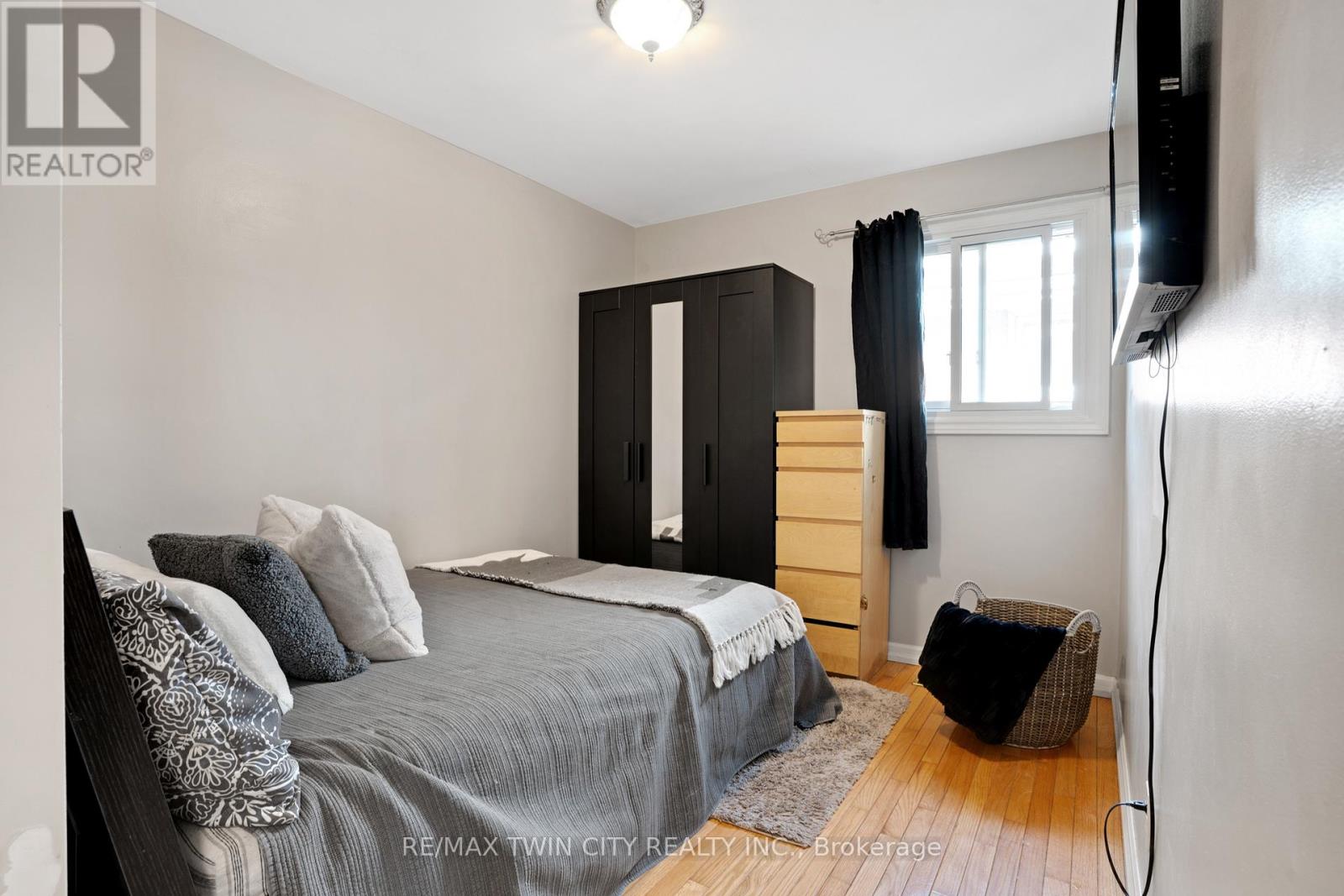 36 Hilltop Drive, Cambridge, Ontario  N1R 1T1 - Photo 9 - X13052654