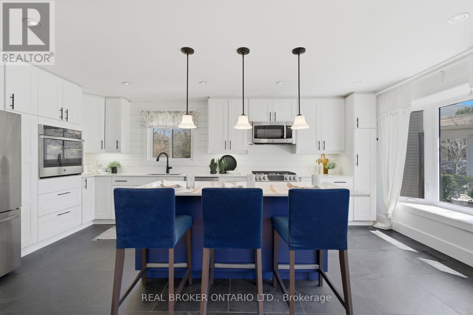 29 Melissa Crescent, Hamilton, Ontario  L9H 7C5 - Photo 12 - X13052668