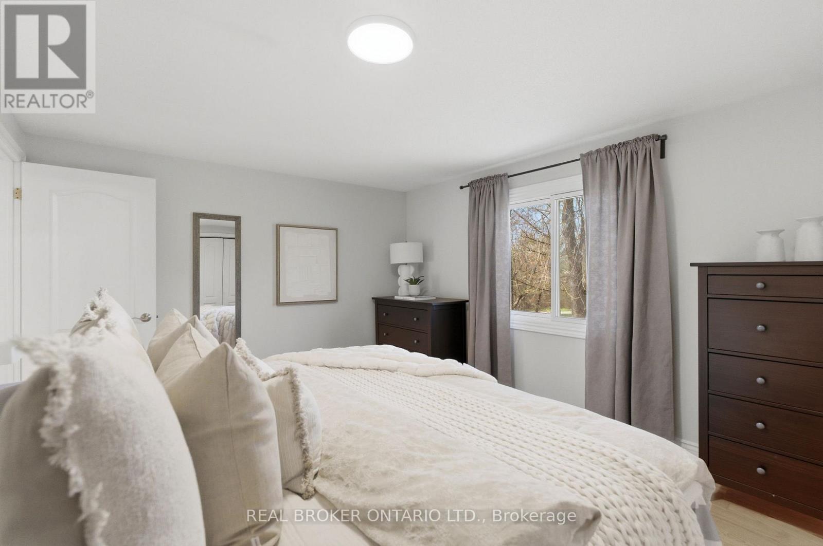 29 Melissa Crescent, Hamilton, Ontario  L9H 7C5 - Photo 20 - X13052668