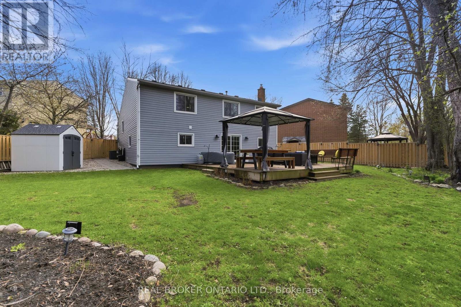 29 Melissa Crescent, Hamilton, Ontario  L9H 7C5 - Photo 40 - X13052668