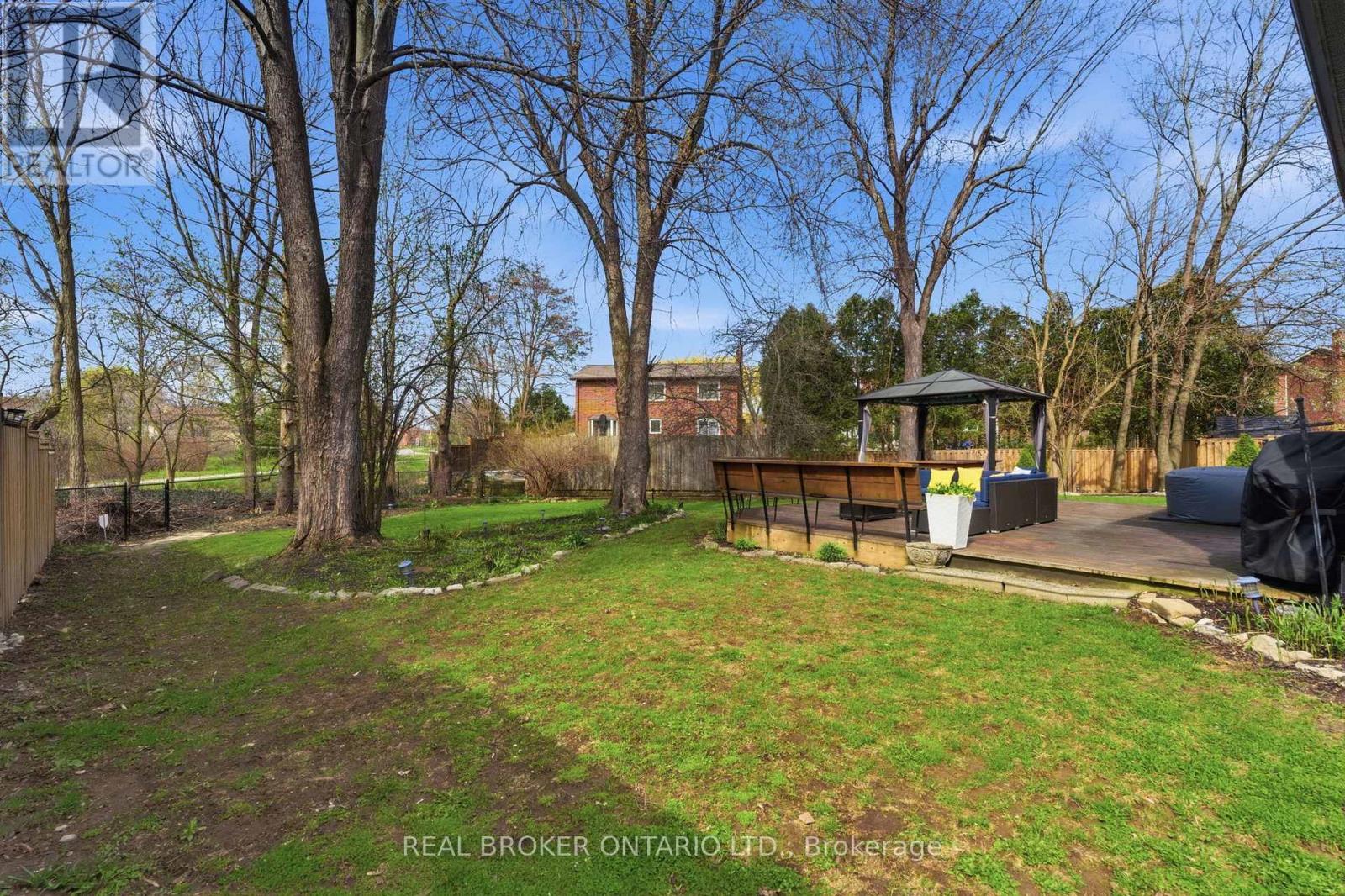 29 Melissa Crescent, Hamilton, Ontario  L9H 7C5 - Photo 47 - X13052668