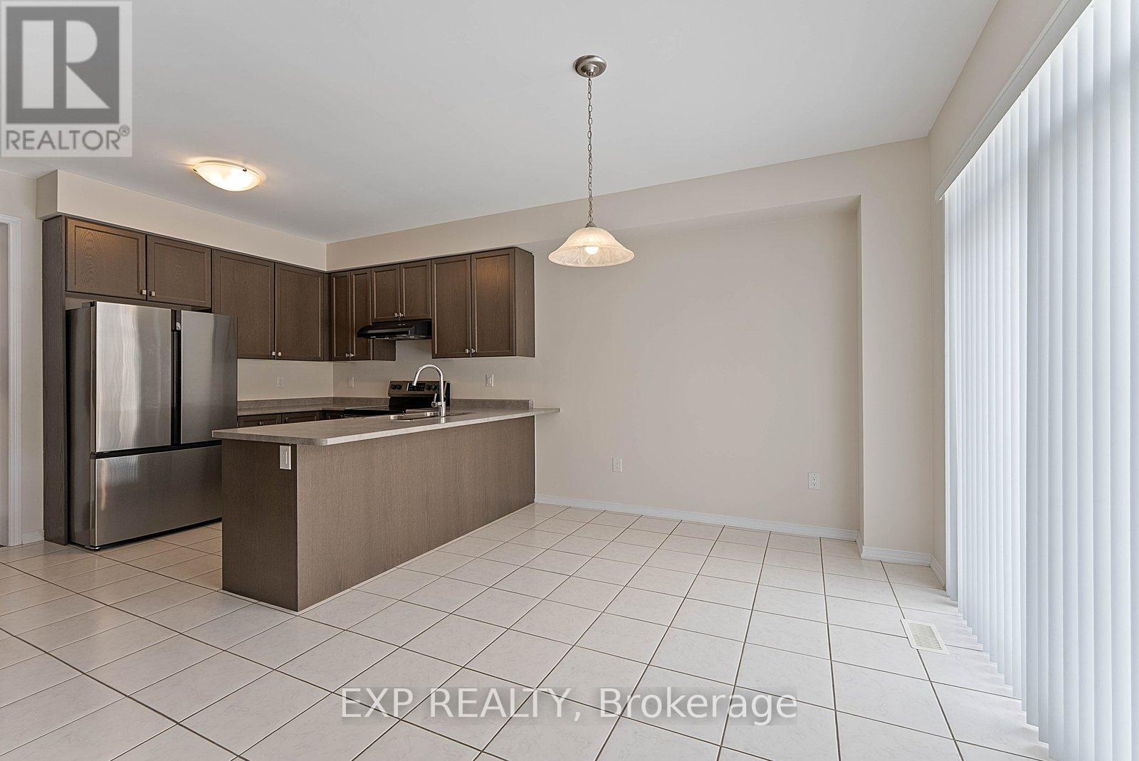 1 Honey Comb Trail, Thorold, Ontario  L3B 5N5 - Photo 5 - X13052686