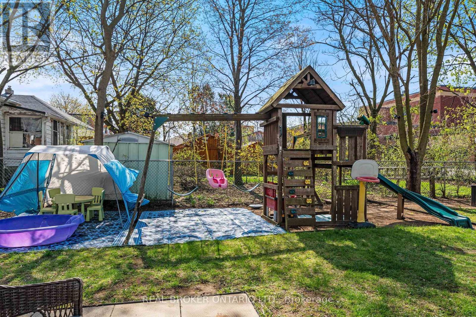 75 Dublin Street, Brantford, Ontario  N3R 2E5 - Photo 17 - X13052694