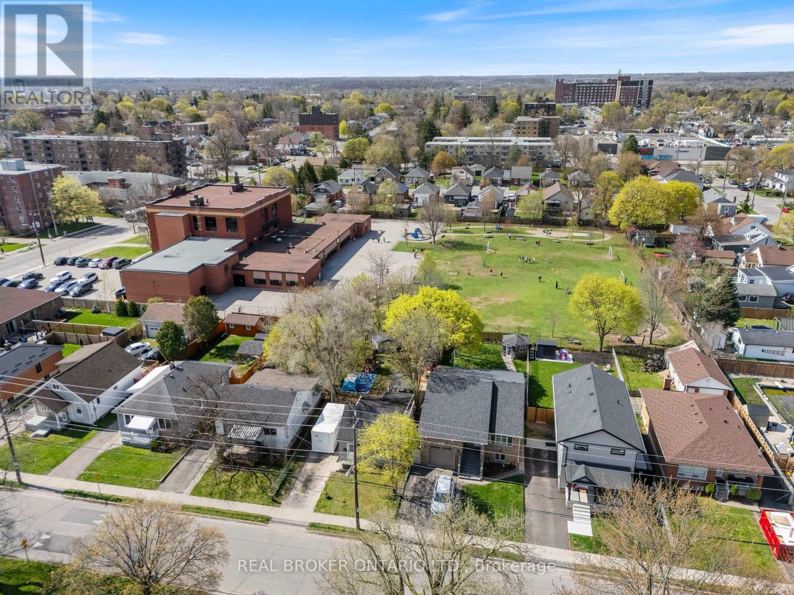 75 Dublin Street, Brantford, Ontario  N3R 2E5 - Photo 23 - X13052694