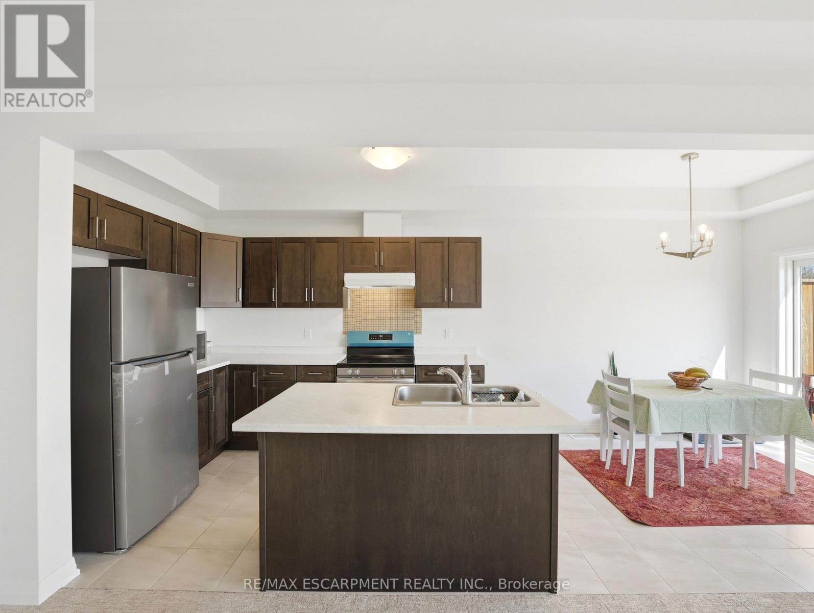 763 Bradford Avenue, Fort Erie, Ontario  L2A 0H3 - Photo 10 - X13052744